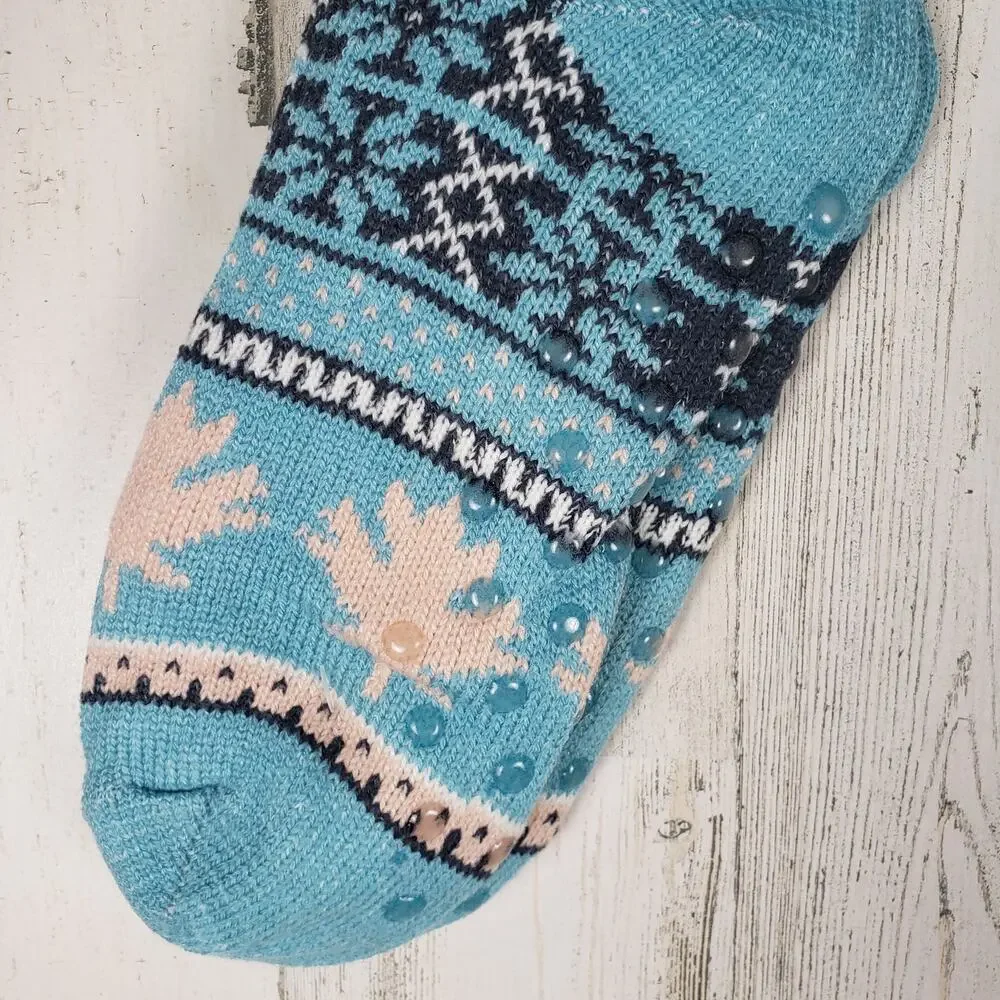 NWT Sherpa Lined Knit Winter Snowflake Leaf Design No-Slip Slipper Socks